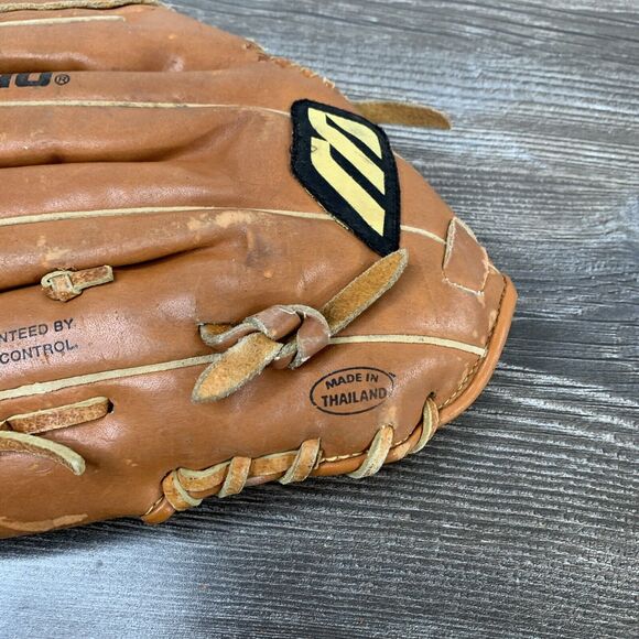 Mizuno MMX120 Professional Model 12 Inches Baseball glove RHT - Picture 8 of 10